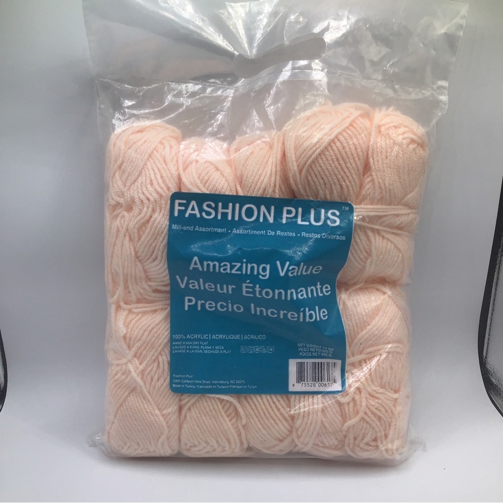 Fashion Plus Soft Peach Yarn